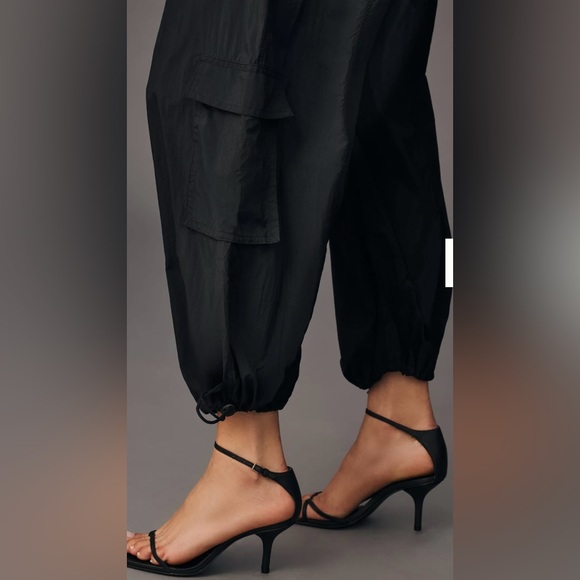 Sleek Black Women's Jogger Pants - Picture 3 of 4